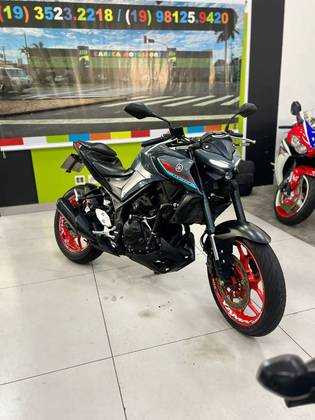 YAMAHA MT-03 ABS YAMAHA MT-03 ABS